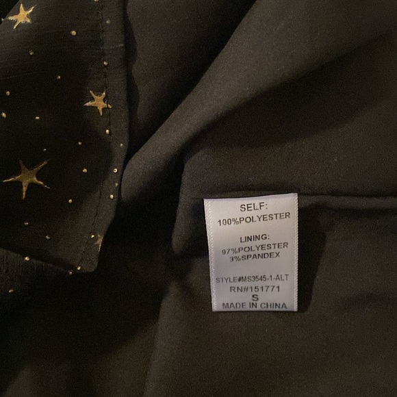 Altr’d state black tiered skirt with gold stars, like new - Picture 3 of 4